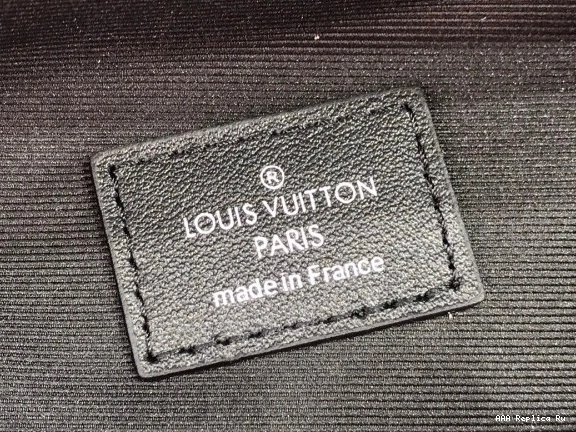 AAA Replica Ru VUITTON LOUIS BUMBAG DISCOVERY 0812